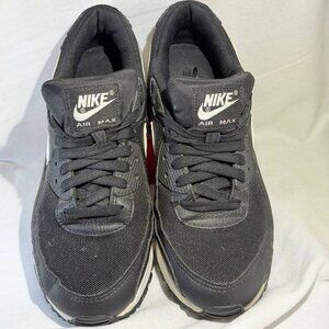 Nike Air Max 90 Womens Size 8 Black White